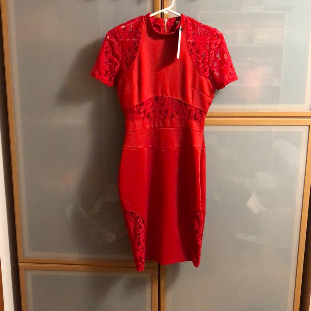 MUSHARE RED LACE DRESS